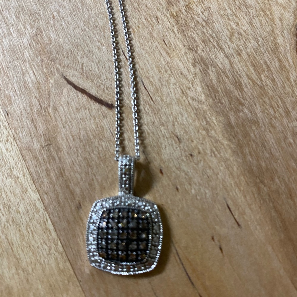 Stunning necklace